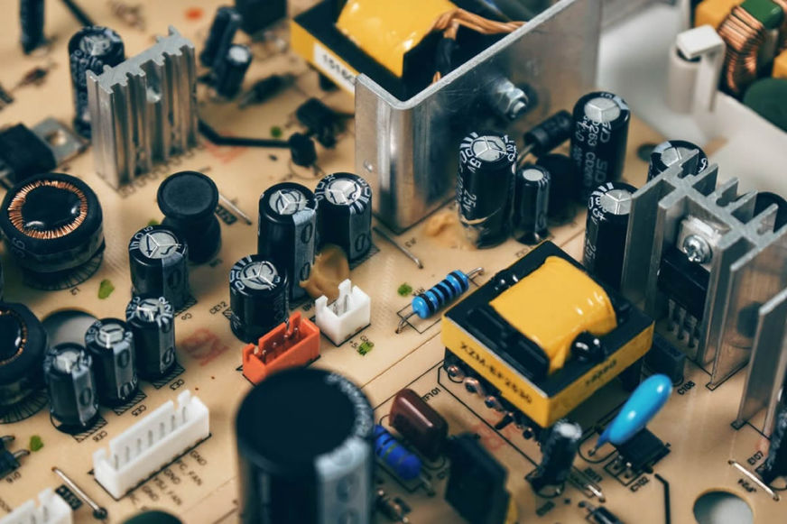 RETROFIT DE SISTEMAS DE CONTROL Y TABLEROS DE COMANDO